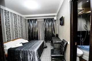 Гостевой дом TemHouse Guest House Батуми Двухместный номер с 1 кроватью и балконом-2